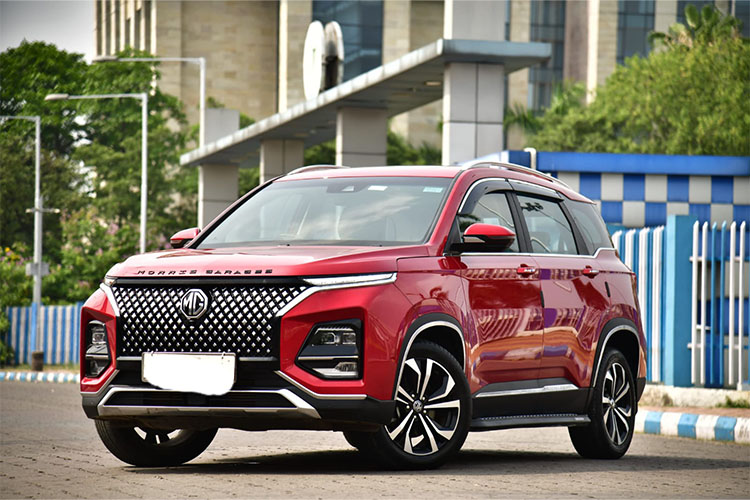 MG HECTOR SAVVY PRO