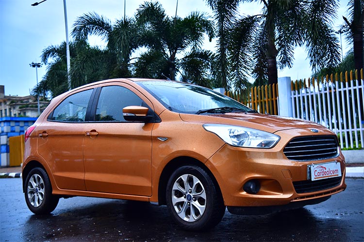 FORD FIGO 1.2Ti-VCT TITANIUM MT