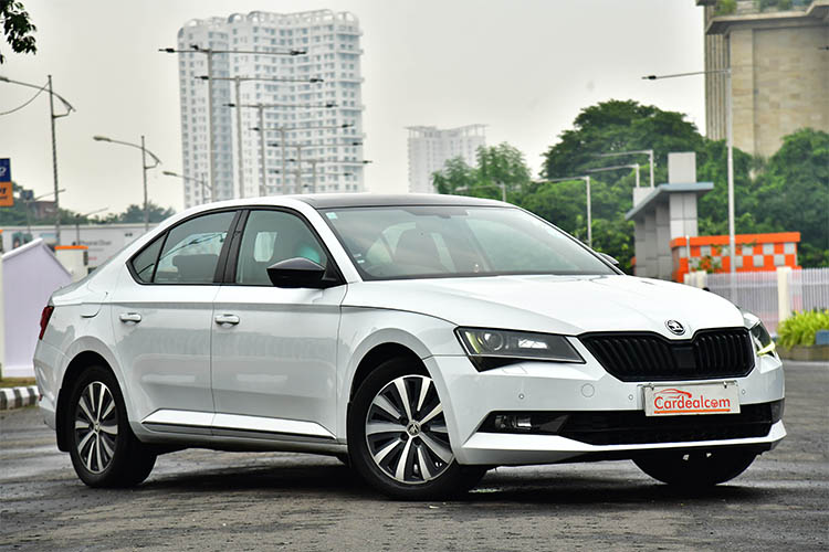 SKODA SUPERB STYLE (132KW,TSI)